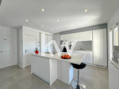 Villa - 122 m² - 6 pièces