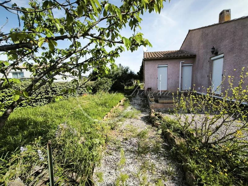 Villa - 90 m² - 4 pièces