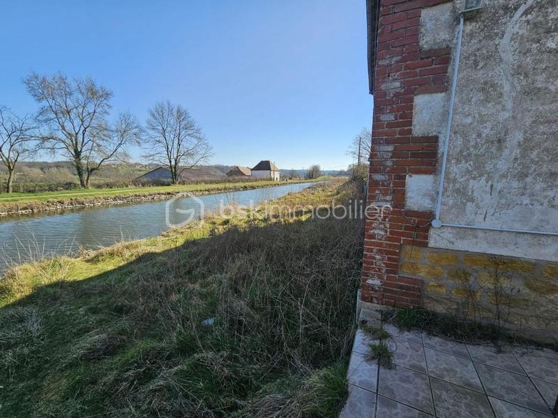 Maison - 178 m² - 8 pièces