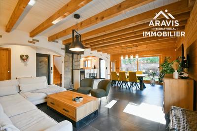 Maison - 195 m² - 6 pièces