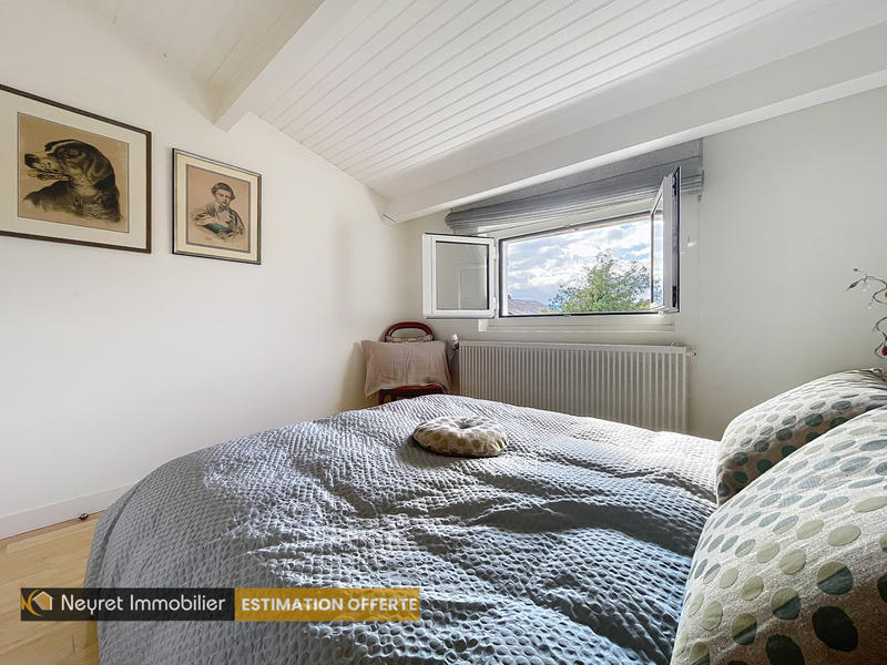 Maison - 175 m² - 7 pièces