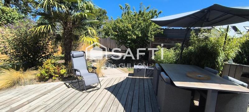 Maison de ville - 131 m² - 6 pièces