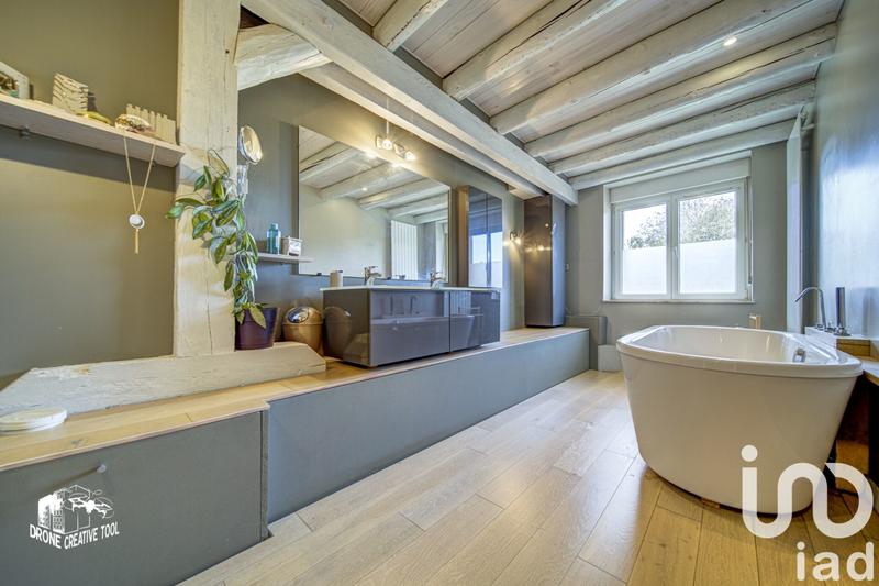 Maison de village - 192 m² - 7 pièces