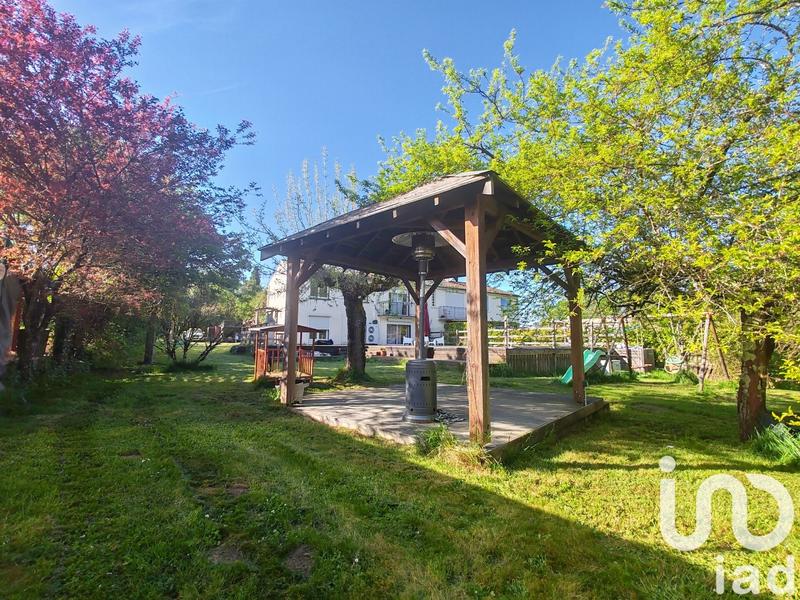 Maison - 127 m² - 5 pièces