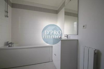 Maison - 83 m² - 5 pièces