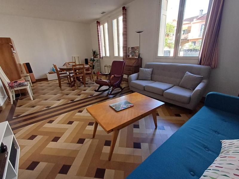 Immeuble - 280 m² - 11 pièces