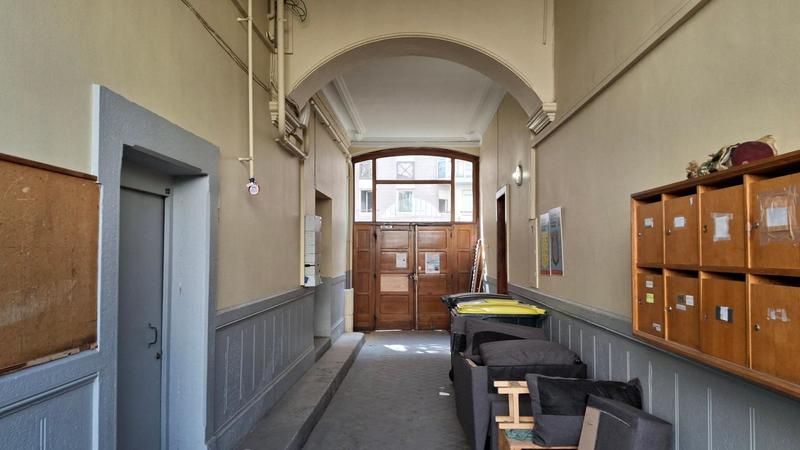 Penthouse - 50 m² - 2 pièces