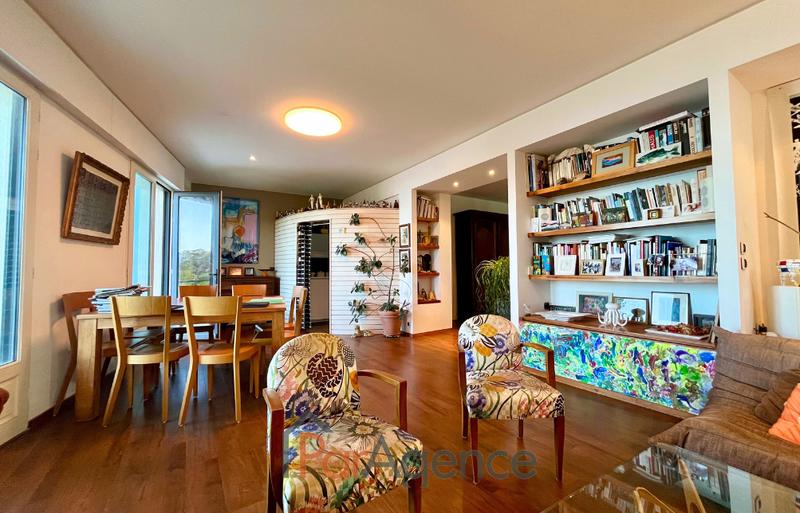 Appartement - 84 m² - 3 pièces