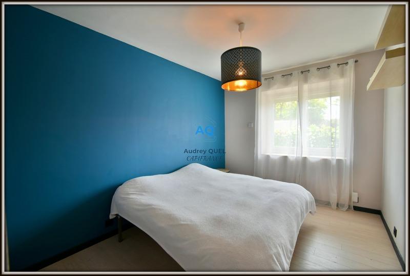 Maison - 250 m² - 8 pièces