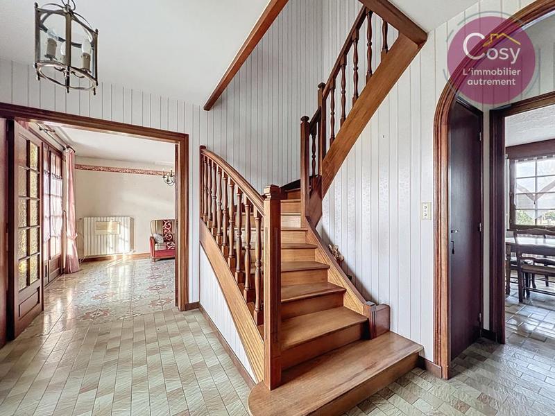 Pavillon - 137 m² - 7 pièces