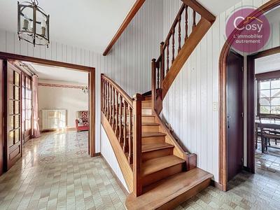 Pavillon - 137 m² - 7 pièces