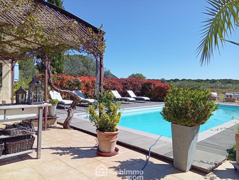 Villa - 137 m² - 6 pièces