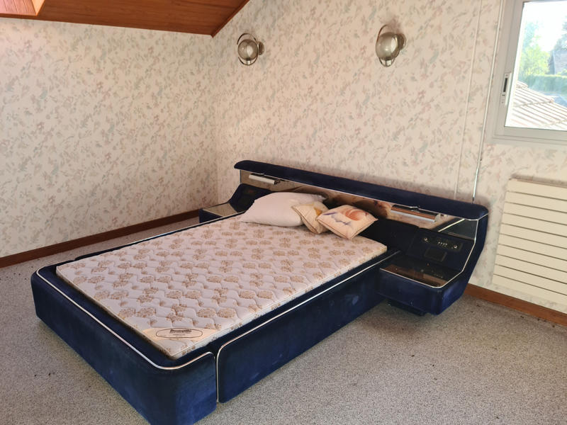 Maison - 325 m² - 6 pièces