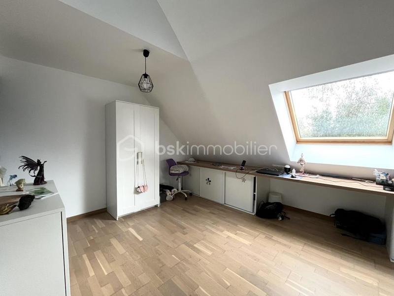 Maison - 166 m² - 7 pièces