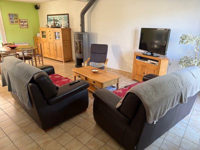 Maison - 141 m² - 5 pièces