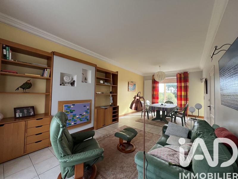 Maison - 231 m² - 11 pièces