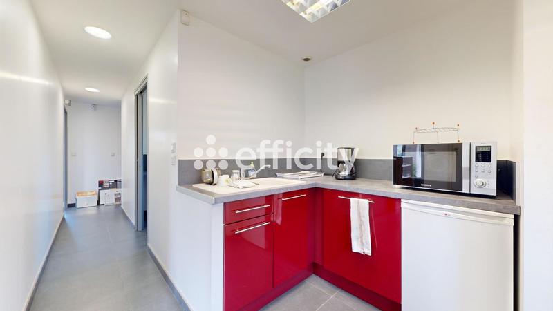 Bureau - 79 m² - 3 pièces