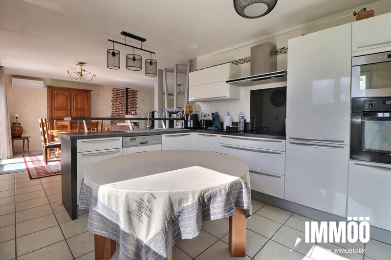 Maison - 125 m² - 7 pièces