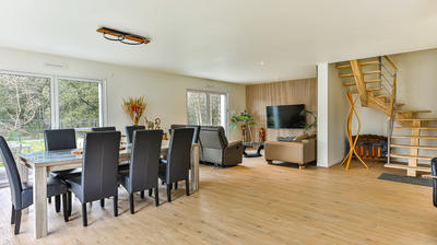 Maison - 158 m² - 5 pièces