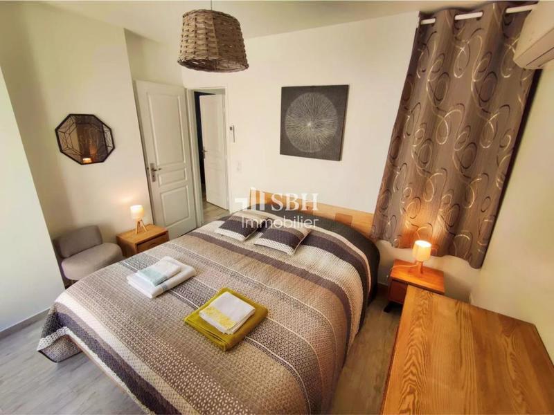 Maison de maîtres - 480 m² - 8 pièces