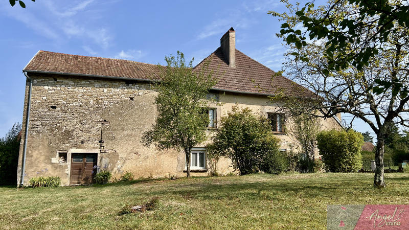 Ferme - 119 m² - 4 pièces