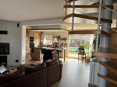 Maison de campagne - 186 m² - 6 pièces