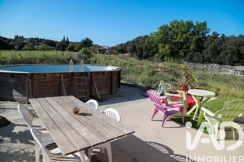 Maison - 277 m² - 10 pièces