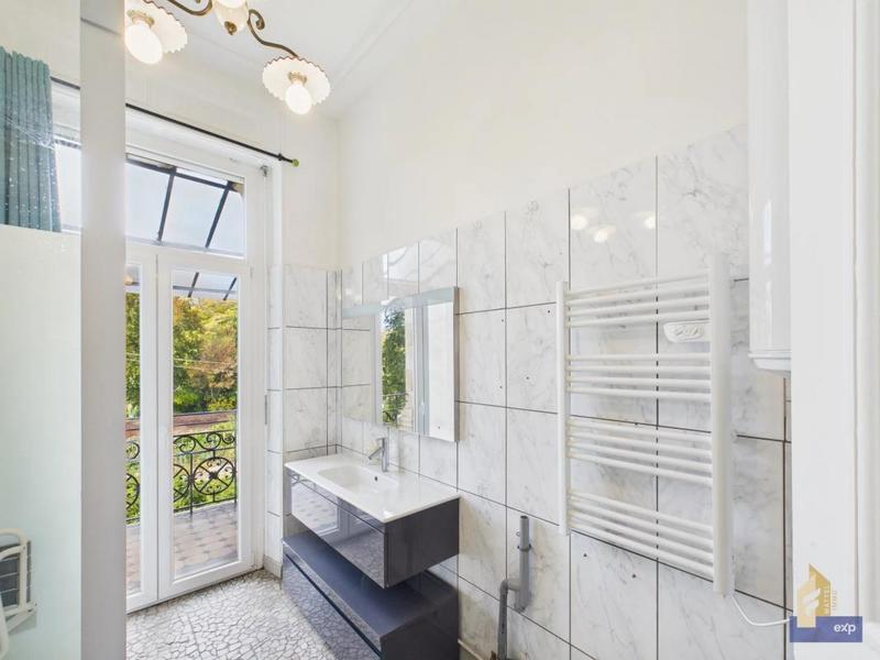 Manoir - 443 m² - 17 pièces