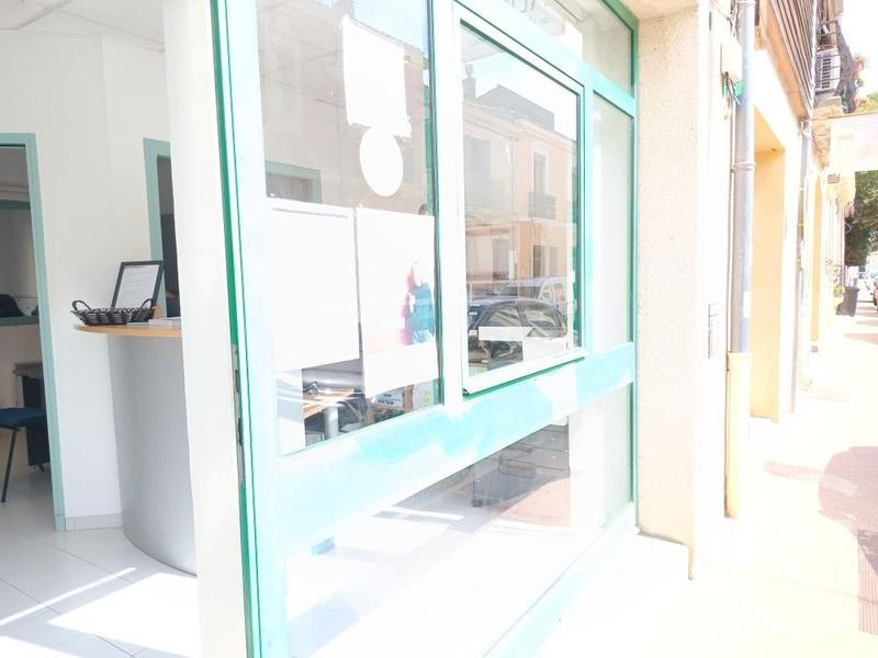 Local commercial - 44 m² - 2 pièces