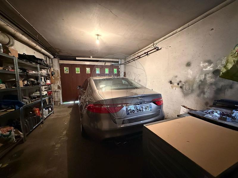 Maison de ville - 239 m² - 10 pièces