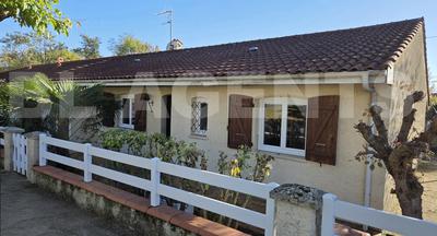 Maison traditionnelle - 90 m² - 5 pièces