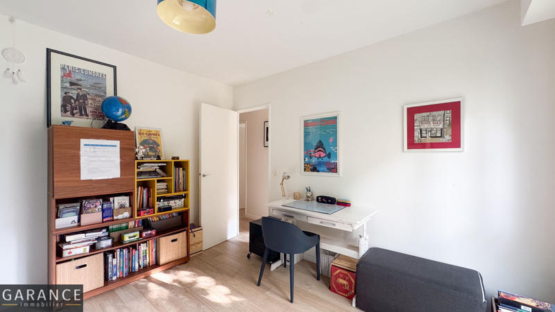 Appartement - 93 m² - 4 pièces