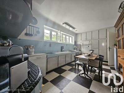 Maison - 207 m² - 6 pièces