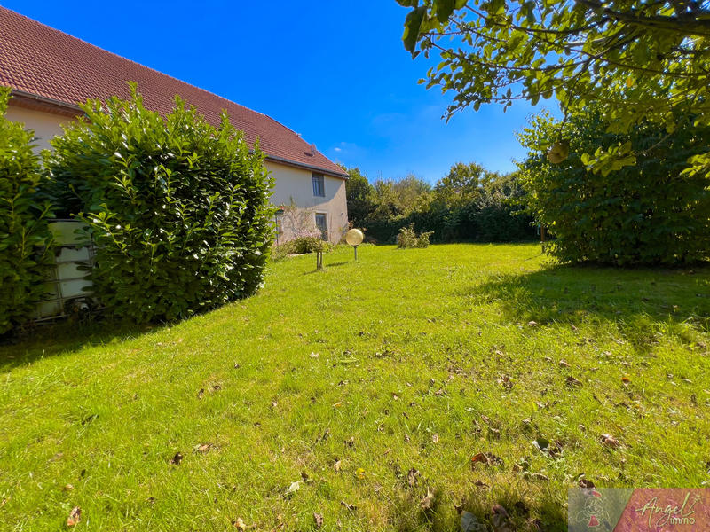 Maison de village - 220 m² - 6 pièces