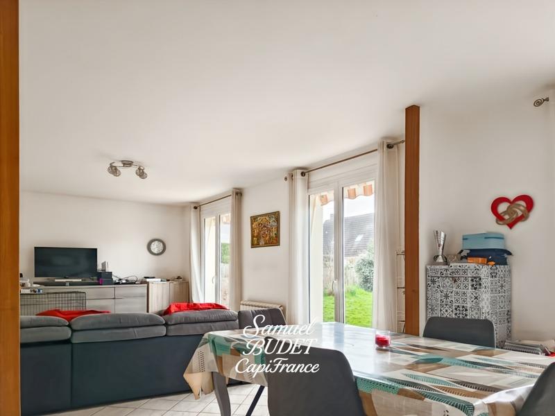 Maison - 93 m² - 4 pièces