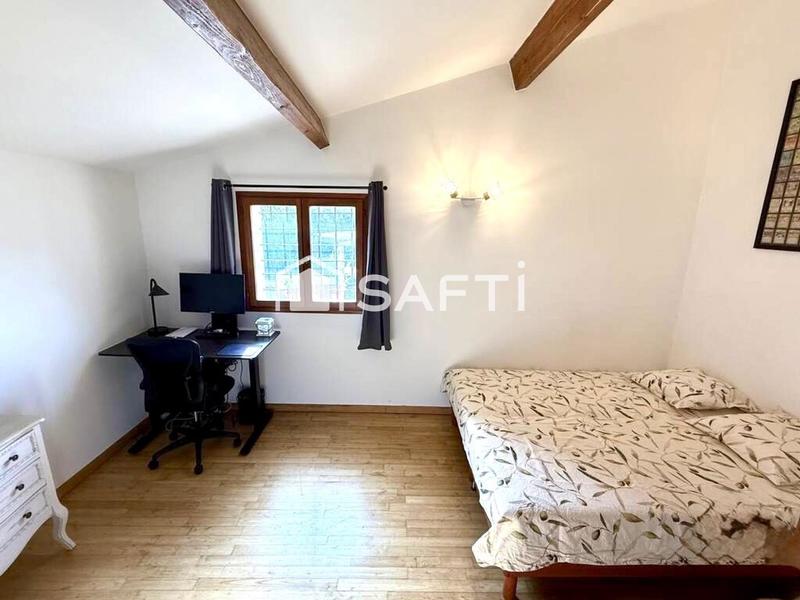 Villa - 200 m² - 8 pièces