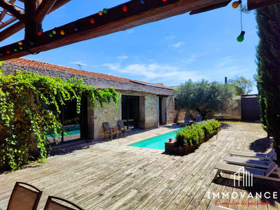 Maison - 340 m² - 8 pièces