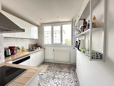 Appartement - 66 m² - 4 pièces