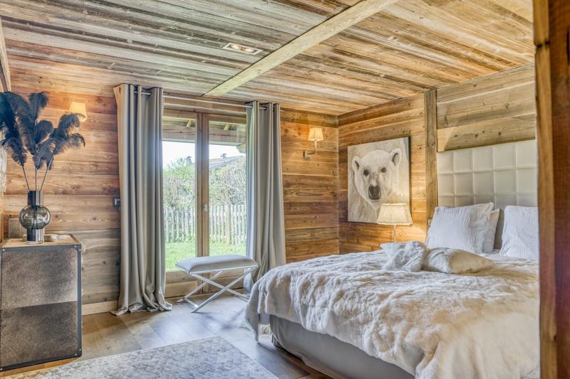 Châlet - 270 m² - 5 pièces