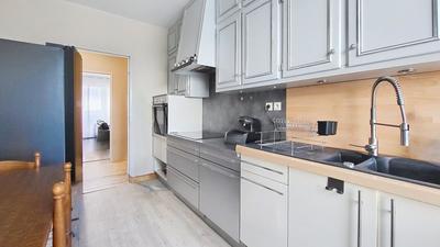 Appartement - 107 m² - 5 pièces