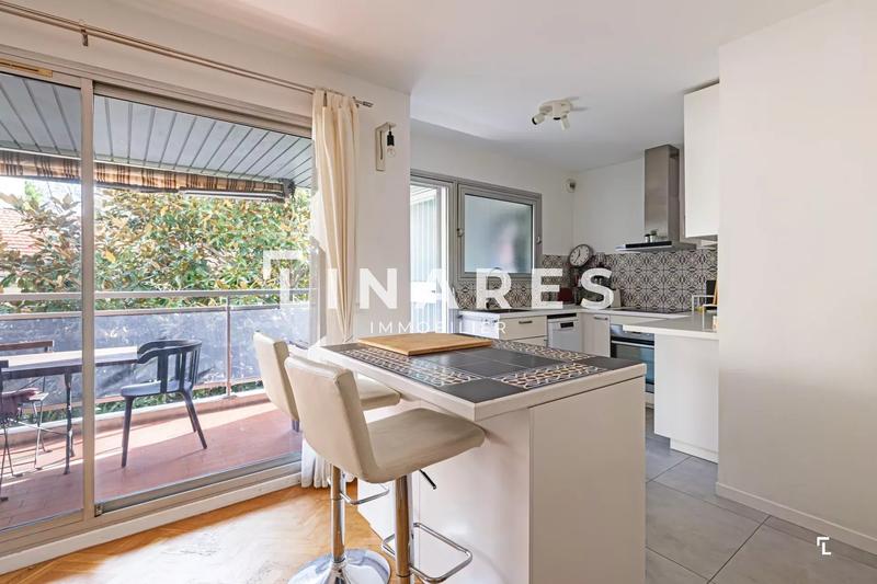 Appartement - 83 m² - 3 pièces