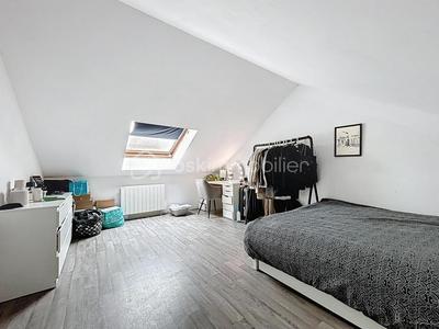 Maison - 79 m² - 5 pièces