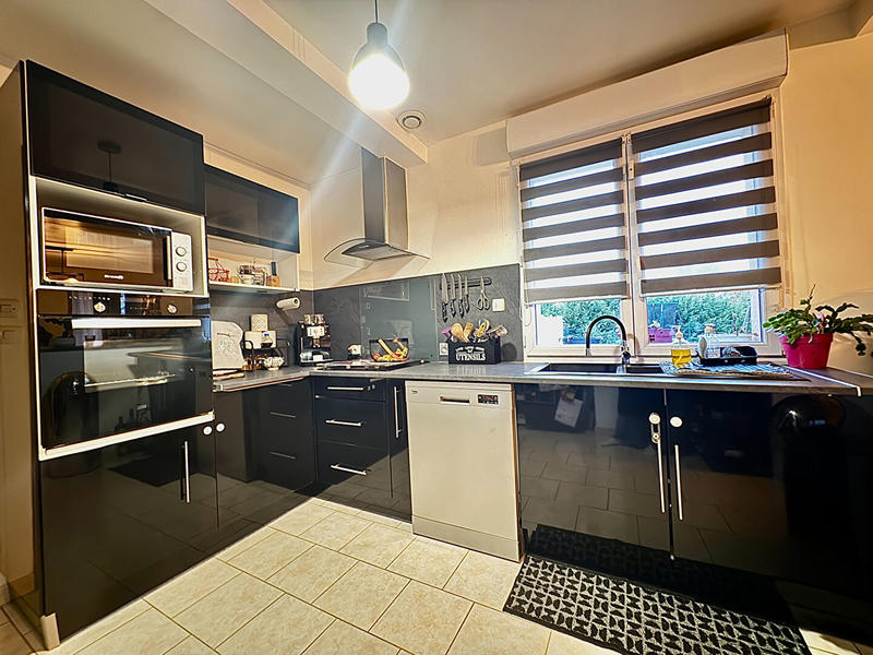 Maison - 87 m² - 4 pièces