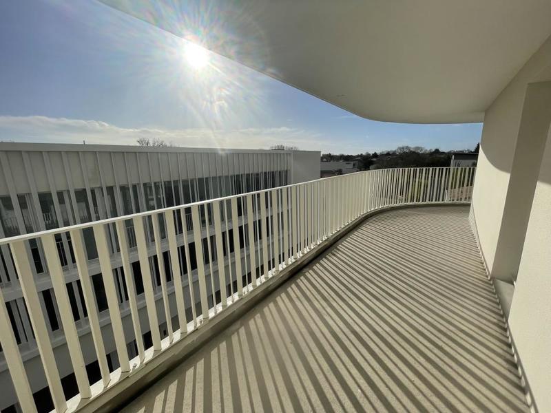 Appartement - 101 m² - 5 pièces