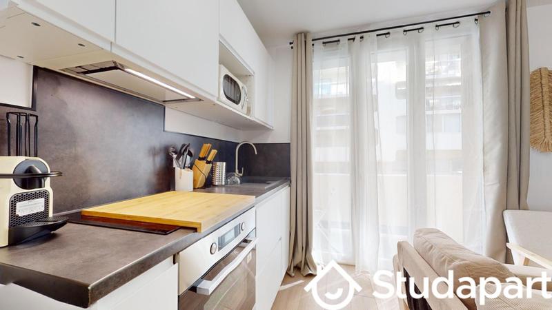 Chambre - 12 m² - 1 pièce