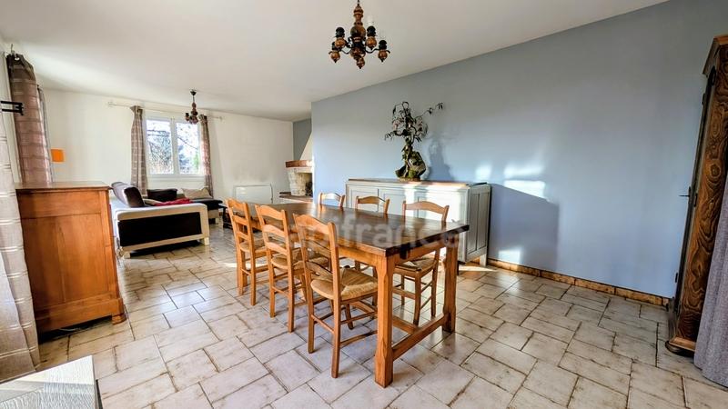 Maison - 101 m² - 5 pièces