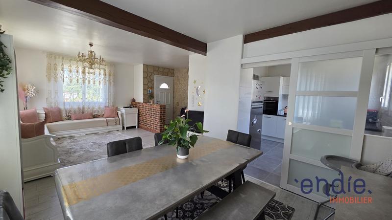 Pavillon - 115 m² - 7 pièces