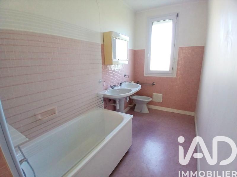 Maison - 94 m² - 4 pièces