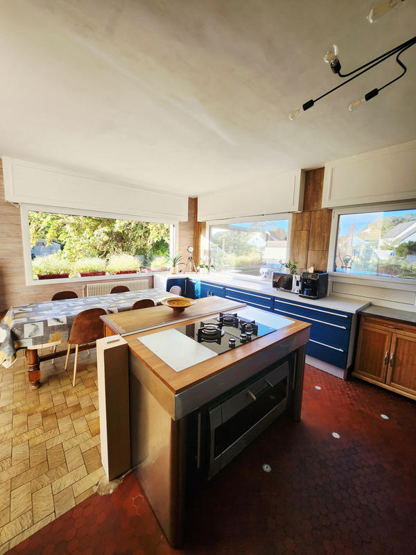 Maison - 144 m² - 7 pièces