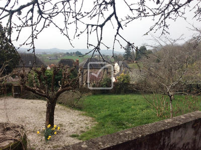 Maison de village - 152 m² - 7 pièces